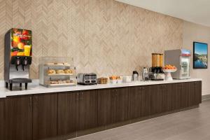 Gallery image of La Quinta Inn & Suites by Wyndham San Bernardino in San Bernardino