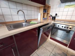 Küche/Küchenzeile in der Unterkunft Ferienwohnungen Bergstrasse