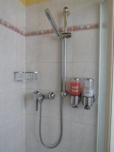 Phòng tắm tại Agriturismo Rivieraoglio
