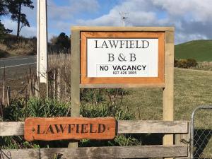a sign that sayslaviated b and b no vacancy at Lawfield in Glenomaru