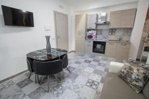 Kuchyňa alebo kuchynka v ubytovaní La Maison d'Irene
