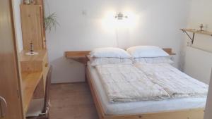 博希尼Sobe Odar Andrej的相册照片 更多30张照片