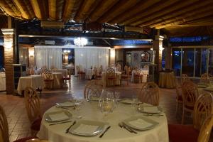 Gallery image of Mancini Park Hotel in Mostacciano
