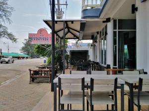 Restaurace v ubytování Pimpimarn Hotel