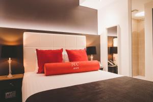 Postel nebo postele na pokoji v ubytování Hôtel Hors-Château - Liège Centre Historique