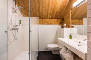 Koupelna v ubytování Le Chalet d'en Hô