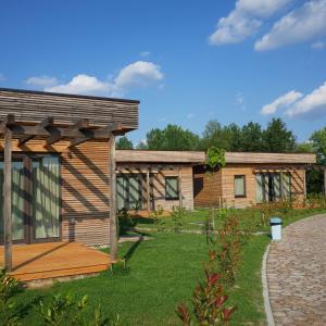 Vonkajšia záhrada v ubytovaní Zagreb Camp Bungalows