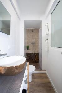 Koupelna v ubytování Rochinha Cozy Home