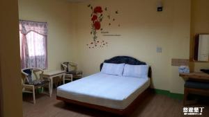 Postel nebo postele na pokoji v ubytování Pthles Guest house + 4 fotografie