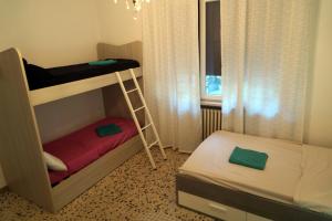 Postel nebo postele na pokoji v ubytování NOEMI & JULIENNE
