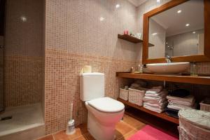 Luxury beachside Villa in Los Monteros (Spanje Marbella ...