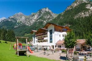 Gallery image of Hotel Bergkristall in Brennero