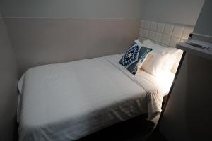 MK STAY - formerly HOTEL MK 객실 침대
