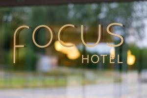 Certificato, attestato, insegna o altro documento esposto da Focus Hotel