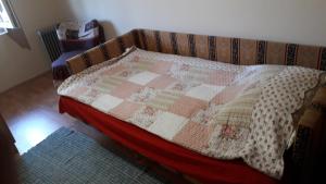 Katil atau katil-katil dalam bilik di Guest House Jevtović