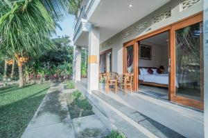 Jero Griya Ubud外面的花园