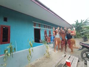 入住Raja Ampat Sandy Guesthouse的客人