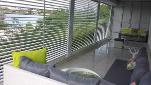 Кът за сядане в Agréable Studio vue mer au Trois Îlets