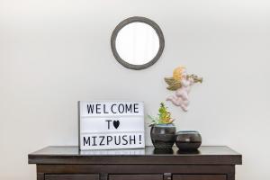 Fotografie z fotogalerie ubytování Mitzpush Premium Villa v destinaci Micpe Ramon