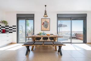 Fotografie z fotogalerie ubytování Mitzpush Premium Villa v destinaci Micpe Ramon