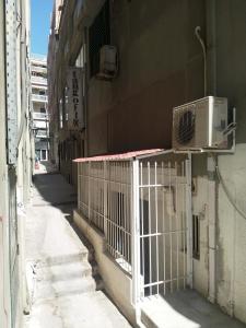 Budova, v ktorej sa apartmán nachádza