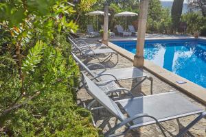 The swimming pool at or close to Agroturismo Alquería Blanca