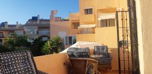 Balkon lub taras w obiekcie Cozy rooms in terraced house