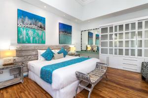 Ένα ή περισσότερα κρεβάτια σε δωμάτιο στο Pura Villa +18 φωτογραφίες