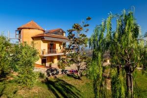Vonkajšia záhrada v ubytovaní Casa Vacanza Villa Aurora