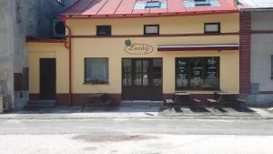 Budova, v ktorej sa ubytovanie bed & breakfast nachádza