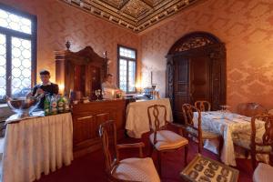 Restaurace v ubytování Palazzetto Pisani Grand Canal