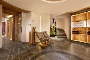 Posedenie v ubytovaní Hotel Berghof Crystal Spa & Sports