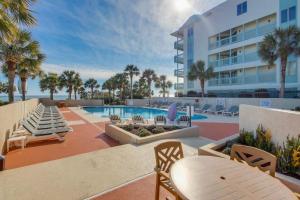 Foto dalla galleria di 2Br Penthouse in the Ocean Forest Plaza a Myrtle Beach