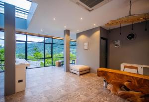 Posezení v ubytování The Woods Natural Park Resort Phuket