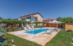 Swimmingpoolen hos eller tæt på Apartment 1