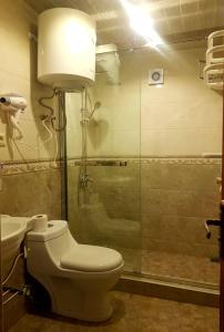Vannituba majutusasutuses Hotel Iveria