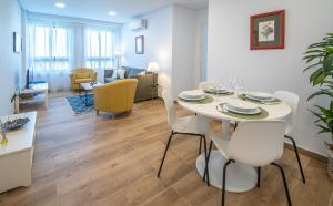 Posedenie v ubytovaní Apartamento Albatro´s suite