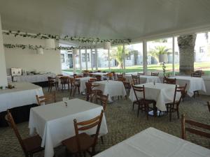 Een restaurant of ander eetgelegenheid bij Hotel Rural Quinta de Santo Antonio