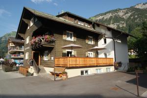 Fotografia z galérie ubytovania Haus Landbrugg v destinácii Lech am Arlberg + 31 fotografií