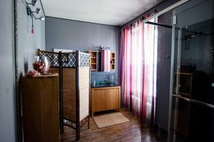 Η κουζίνα ή μικρή κουζίνα στο Les Trois Fontaines +14 φωτογραφίες