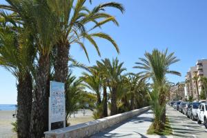 Fotografie z fotogalerie ubytování M&A Apartamento de Playa con Garaje v destinaci Almuñécar