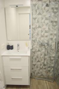 Fotografie z fotogalerie ubytování M&A Apartamento de Playa con Garaje v destinaci Almuñécar