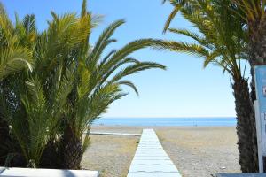 Fotografie z fotogalerie ubytování M&A Apartamento de Playa con Garaje v destinaci Almuñécar