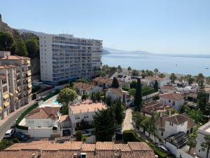 Fotografie z fotogalerie ubytování M&A Apartamento de Playa con Garaje v destinaci Almuñécar