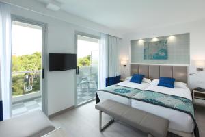 Gallery image of Grupotel Alcudia Pins in Playa de Muro