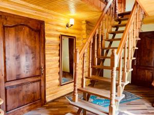 Φωτογραφία από το άλμπουμ του Yankovsky Dvir σε Polyana