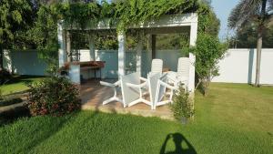 Zahrada ubytování Seaview Condo B63