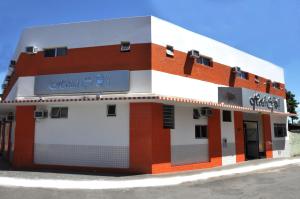 Bygningen som timebasishotellet ligger i + 5 billeder