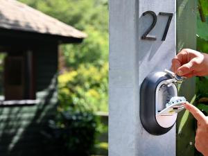 Fotografie z fotogalerie ubytování Secluded Chalet with Sauna v destinaci Aywaille