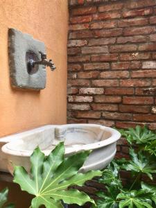 Fotografie z fotogalerie ubytování In Riva al Lago di Iseo Residenza Primo Piano v destinaci Marone + 73 fotografií